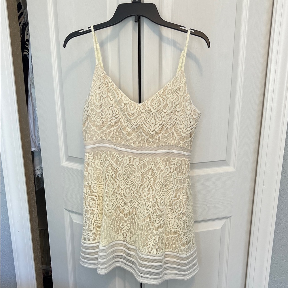 Cream Lace Women’s Dress